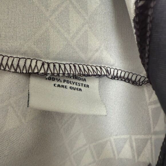 Kate Lord Performance Women’s Medium Blue Patterned Athletic Top - Picture 3 of 5